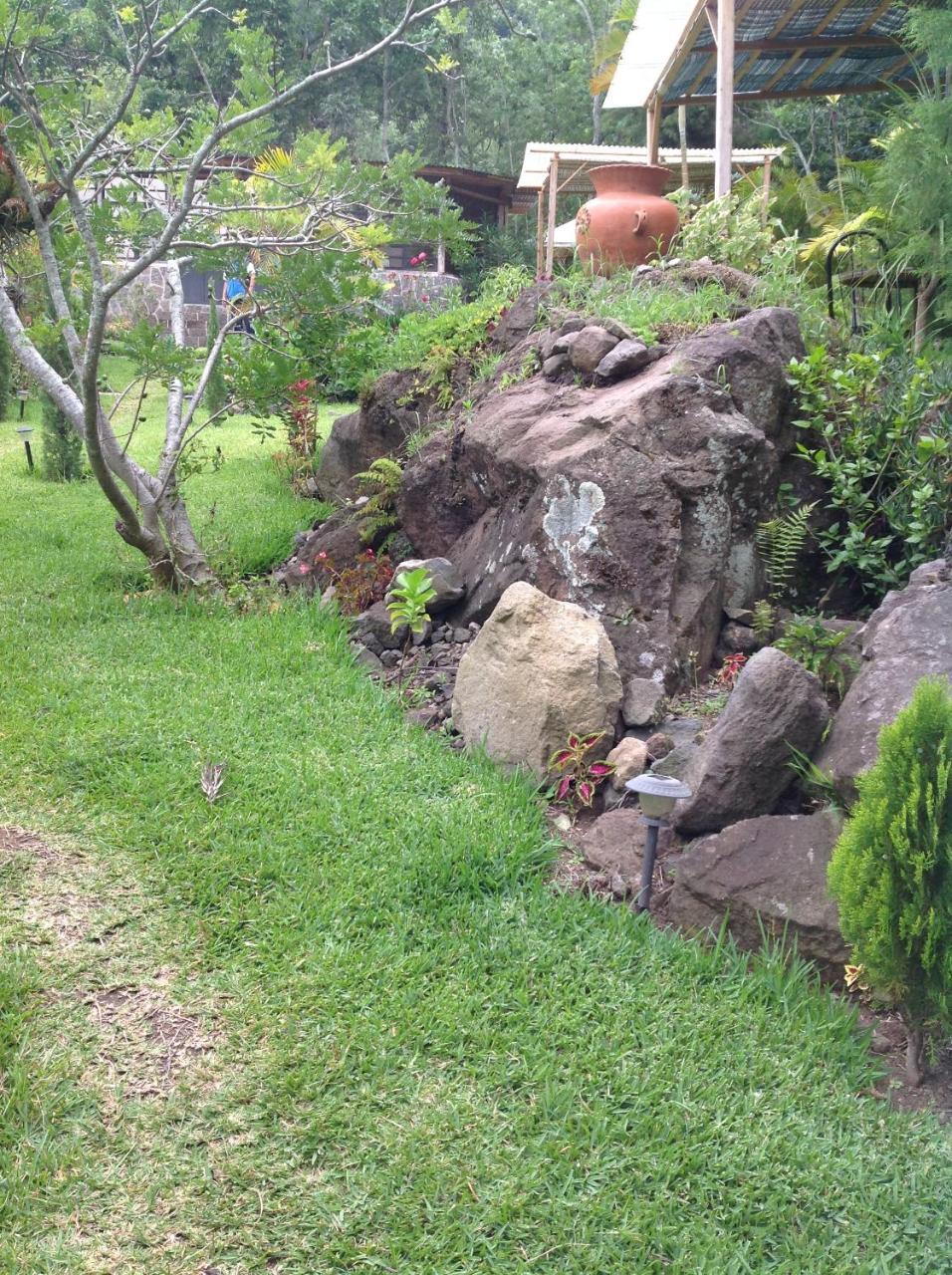 Hotel Y Bungalows Ecologicos Marcelo Santiago Atitlan Exterior photo